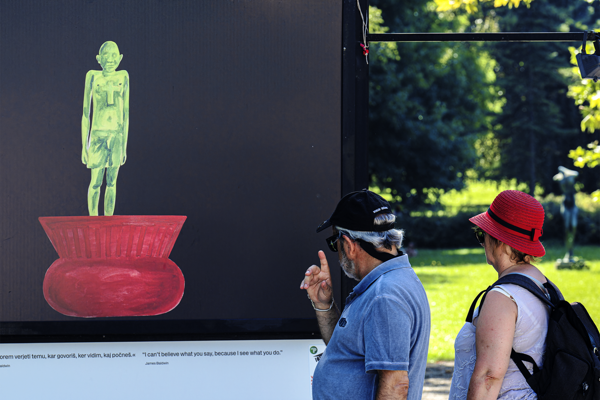 street photography couple exhibition garden culture